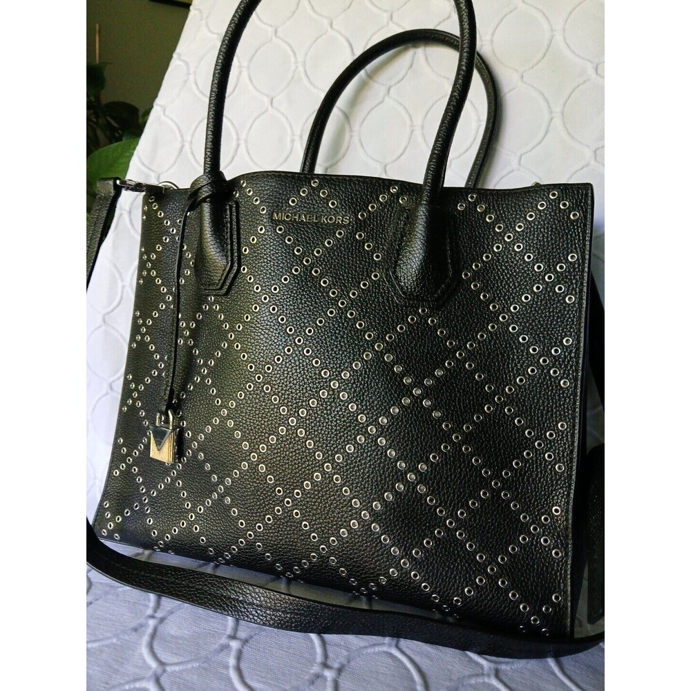 NWT Michael Kors Mercer Stud and Grommet Large Convertible tote  Black msrp 378